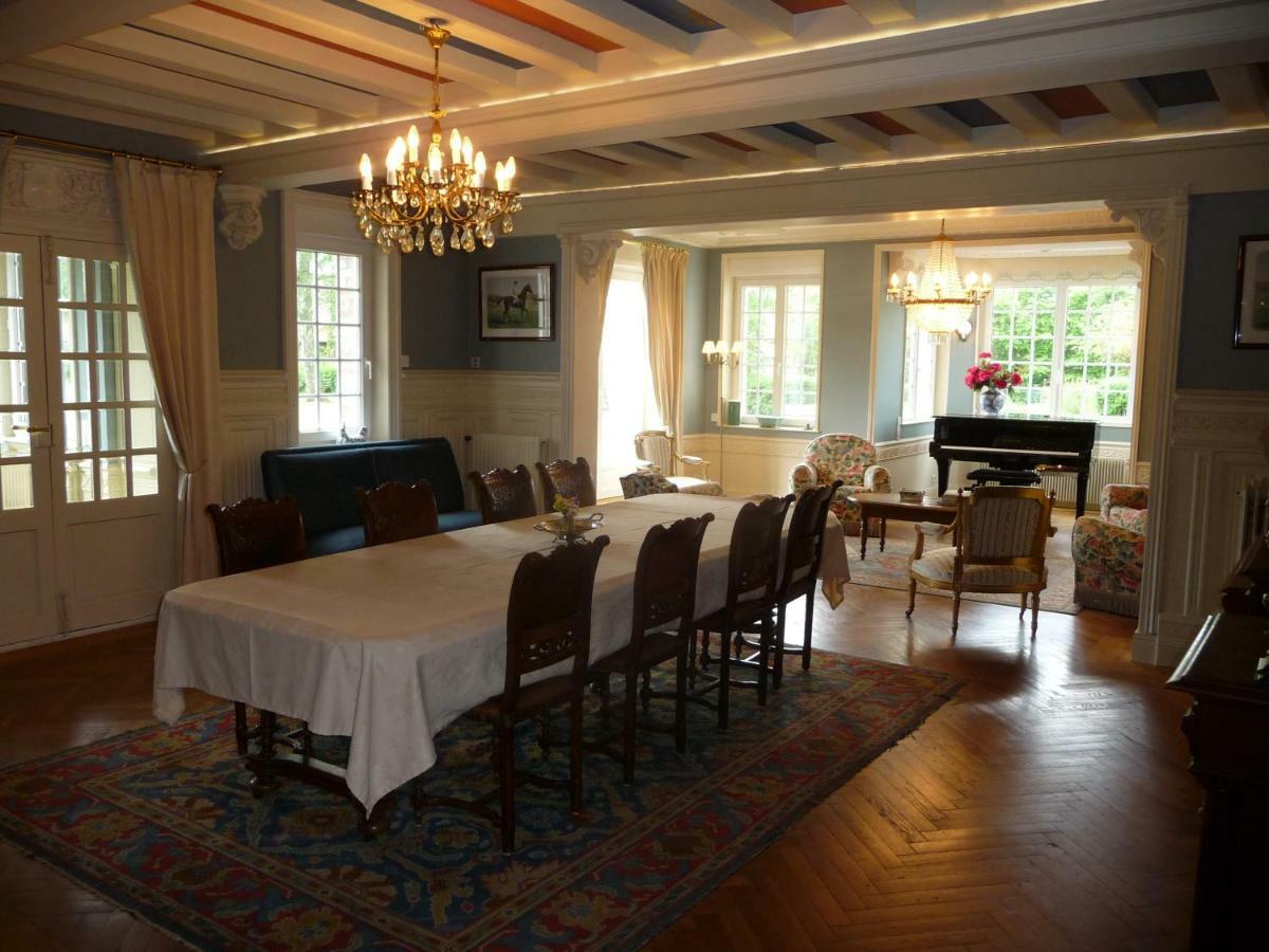 Bed and Breakfast Manoir De Sens Беврон-ан-Ож Екстер'єр фото