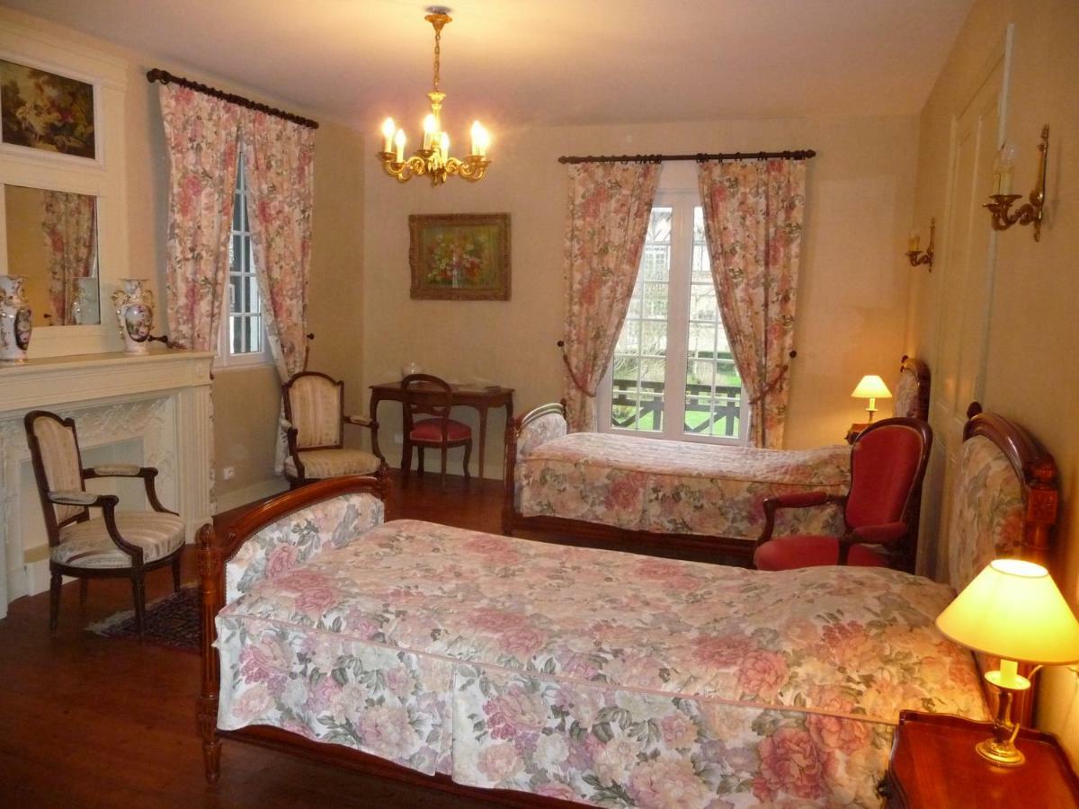 Bed and Breakfast Manoir De Sens Беврон-ан-Ож Екстер'єр фото