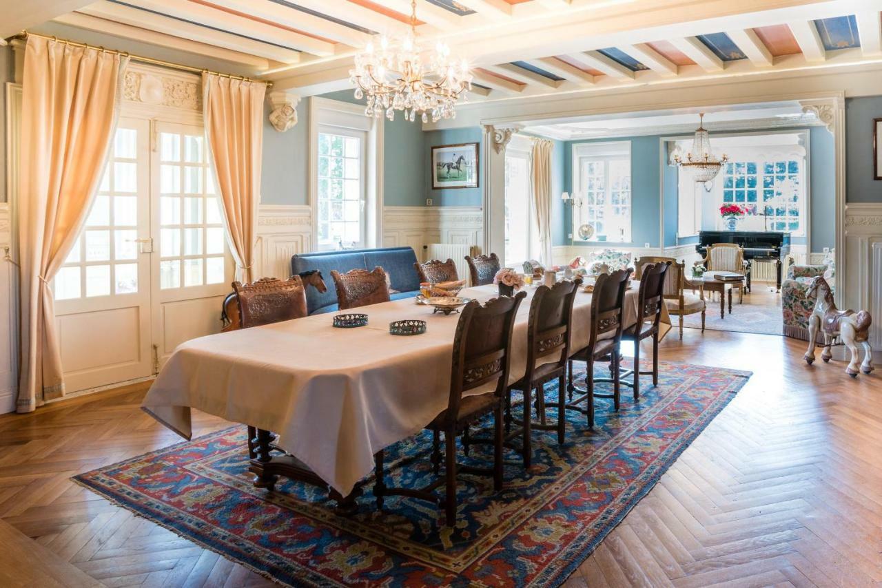 Bed and Breakfast Manoir De Sens Беврон-ан-Ож Екстер'єр фото