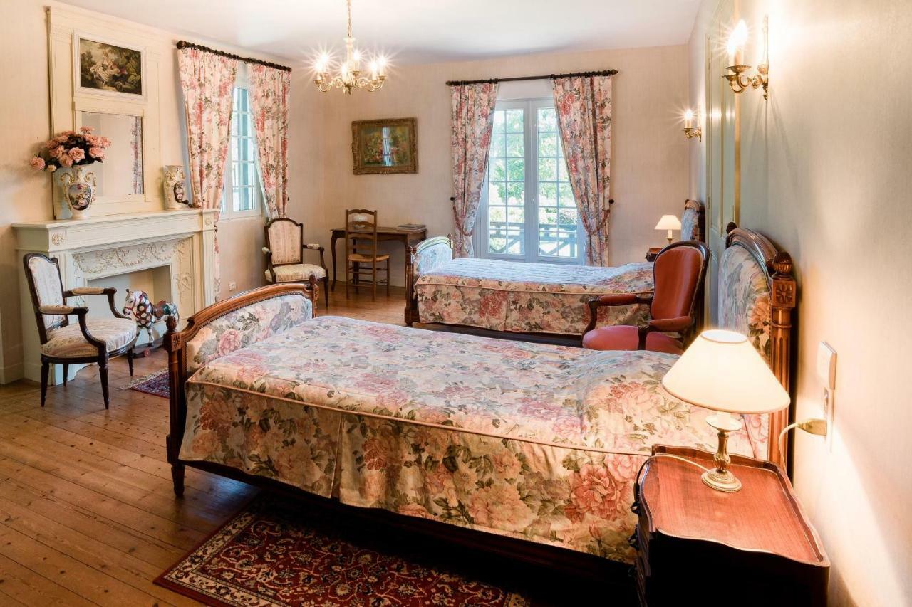 Bed and Breakfast Manoir De Sens Беврон-ан-Ож Екстер'єр фото